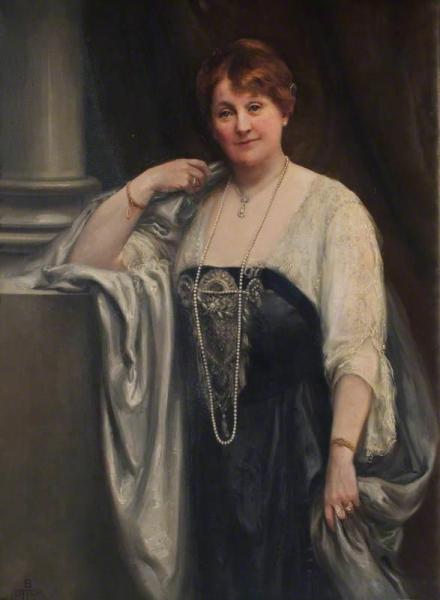 Portrait Of A Lady by Beatrice Offor