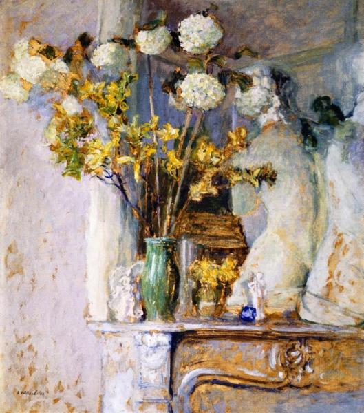Guilder Roses And The Venus Of Milo by Edouard Vuillard