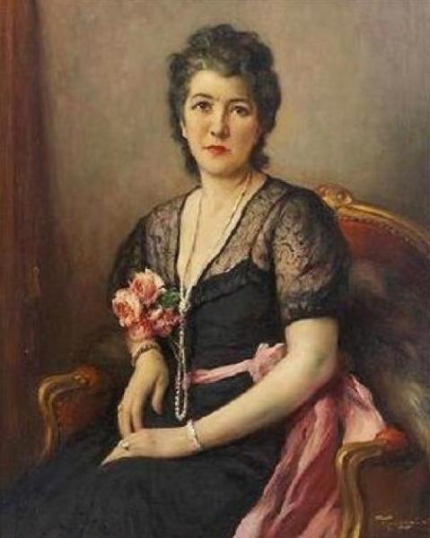 Elegante Au Collier De Perles by Fernand Toussaint